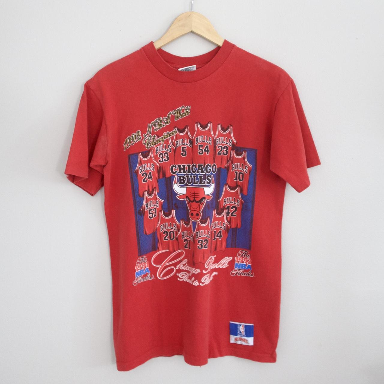 Vintage nutmeg Chicago bulls 1992 NBA world | Depop