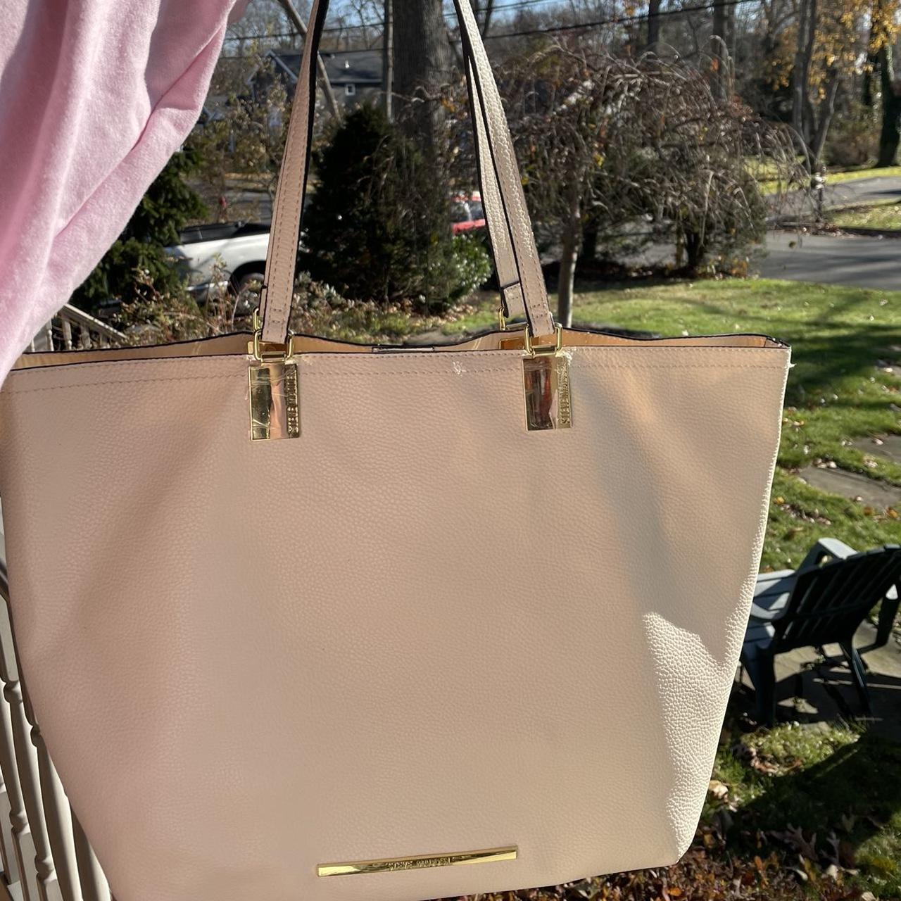 Steve Madden Tote Bag The perfect tote in perfect - Depop