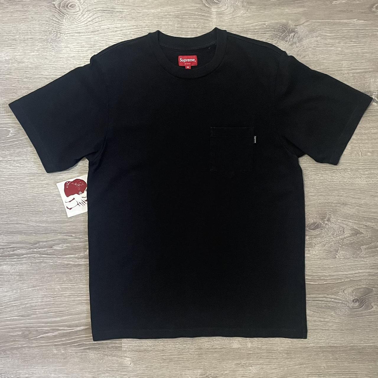 Supreme pocket hotsell tee black