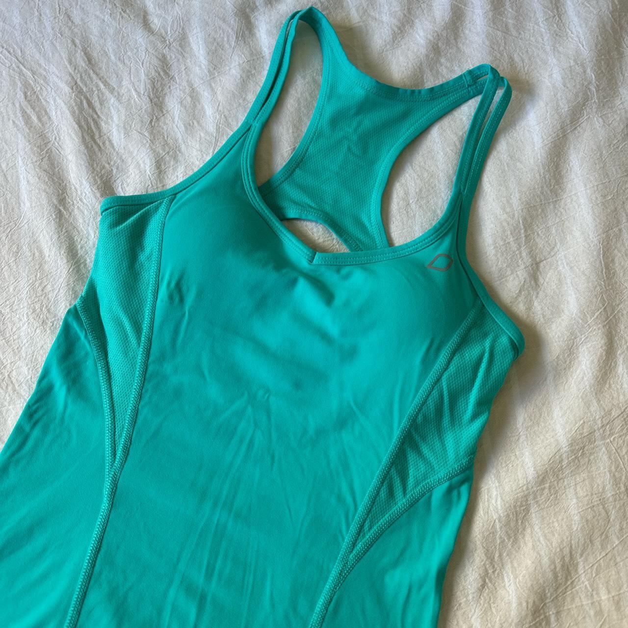 Lorna Jane Tank Top Hardly worn, size XS... - Depop