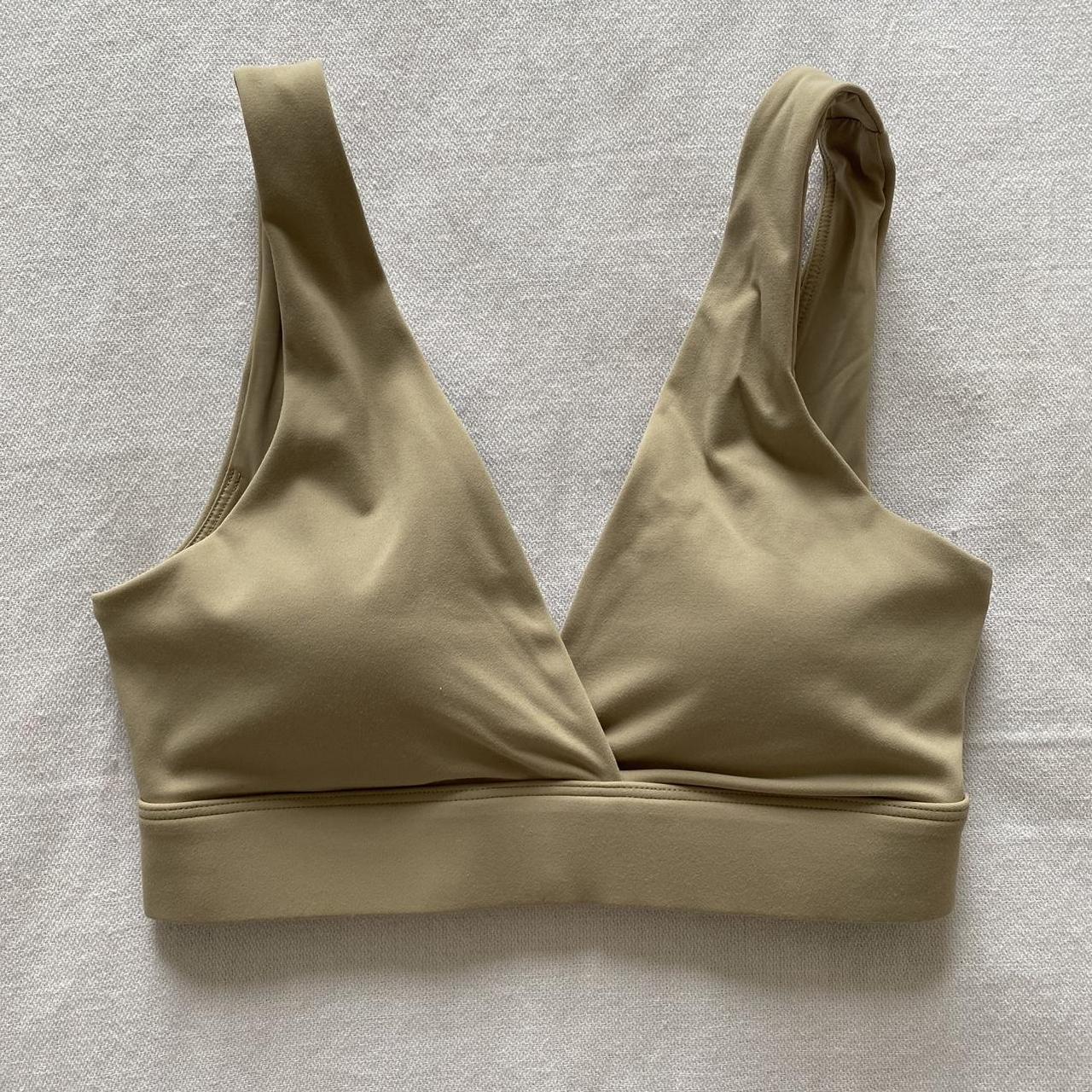 Tala Dayflex V neck sports bra in Latte 🌈 brand new... - Depop