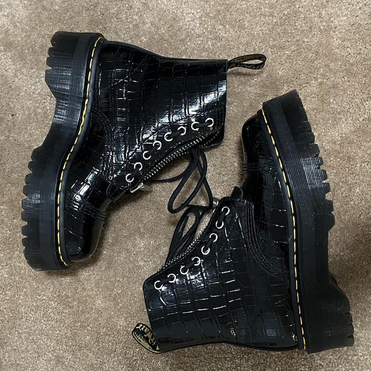 dr martens croc sinclair