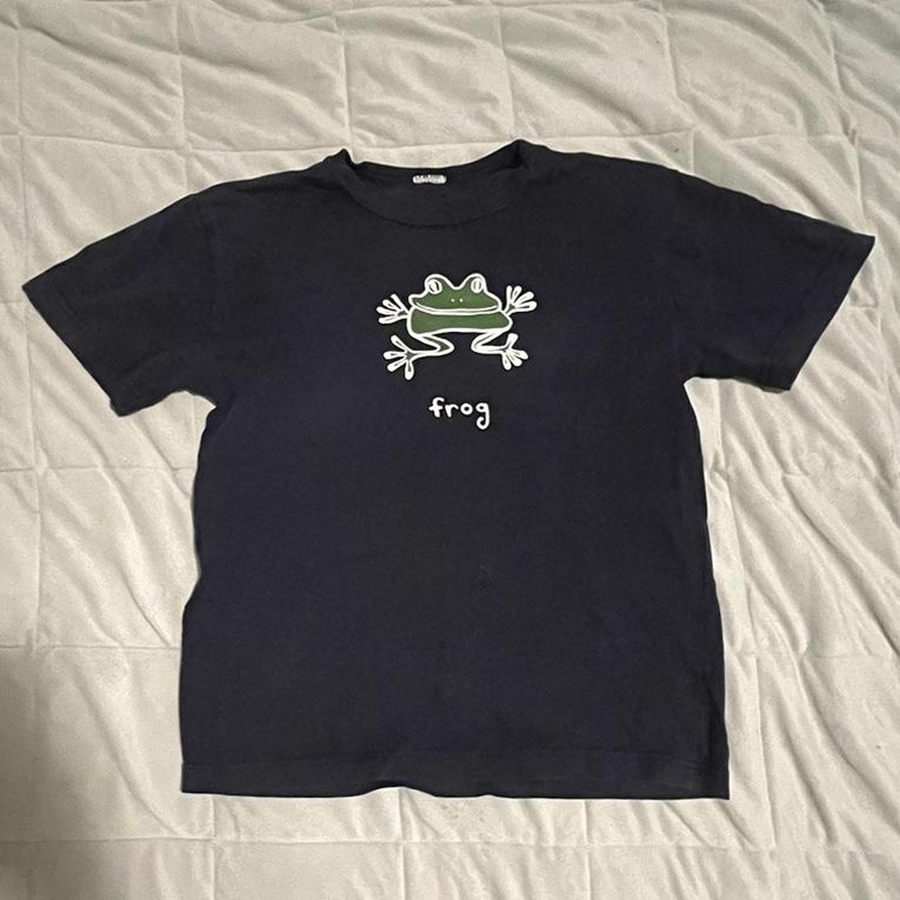 navy blue frog tee + size: unmarked, fits a women’s... - Depop