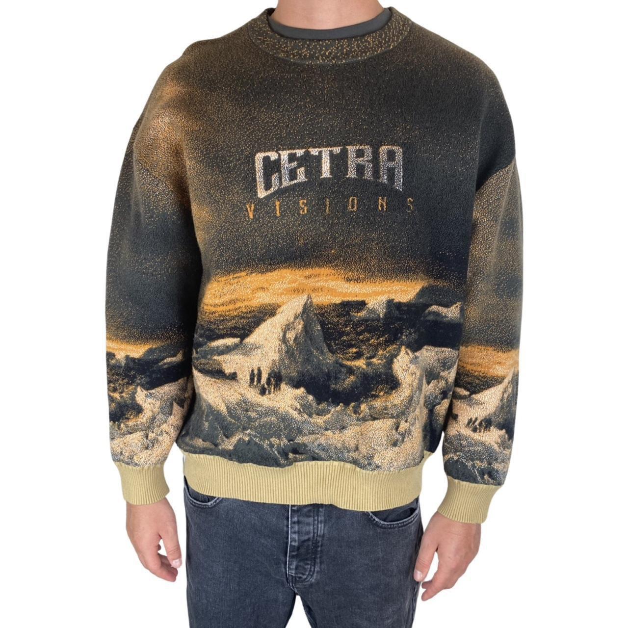 Cetra shops Visions Crewneck