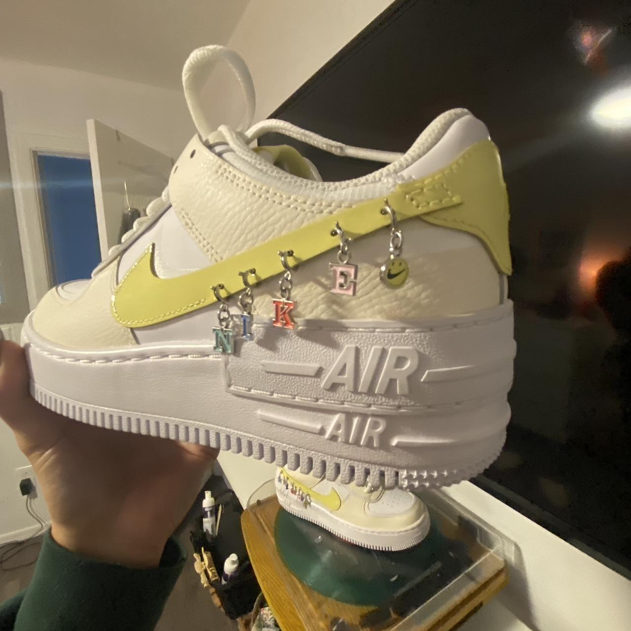 who sells nike air force 1 shoes