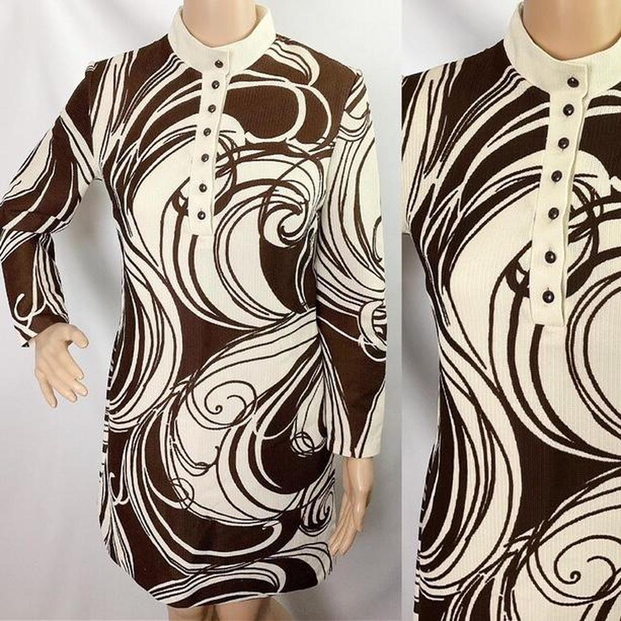 item listed by vintagestoredepop