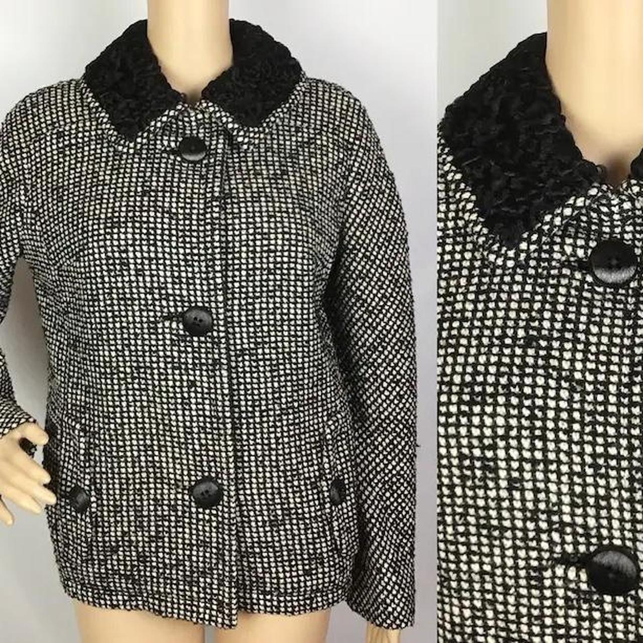 item listed by vintagestoredepop