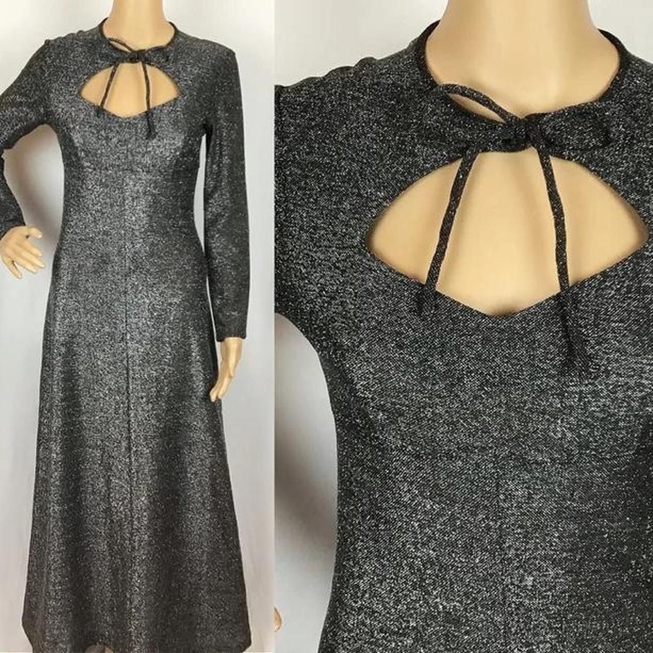 item listed by vintagestoredepop