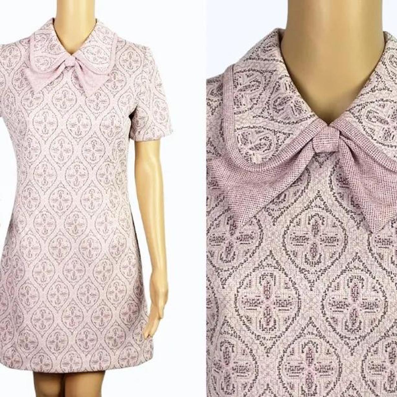 item listed by vintagestoredepop