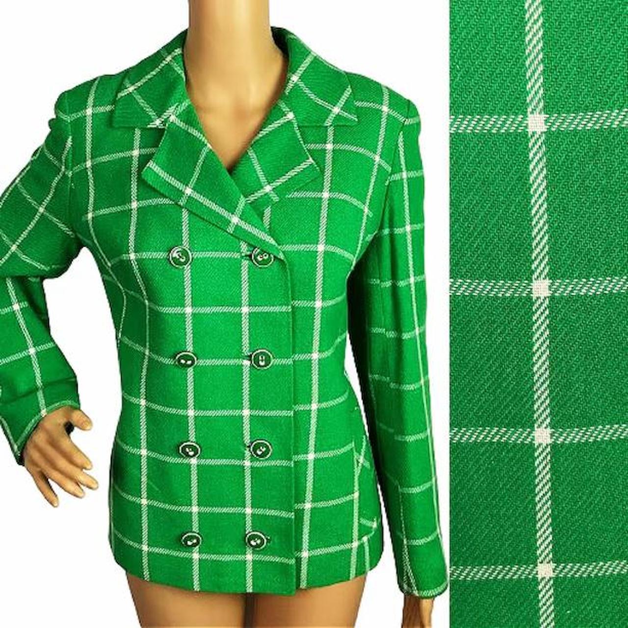 item listed by vintagestoredepop