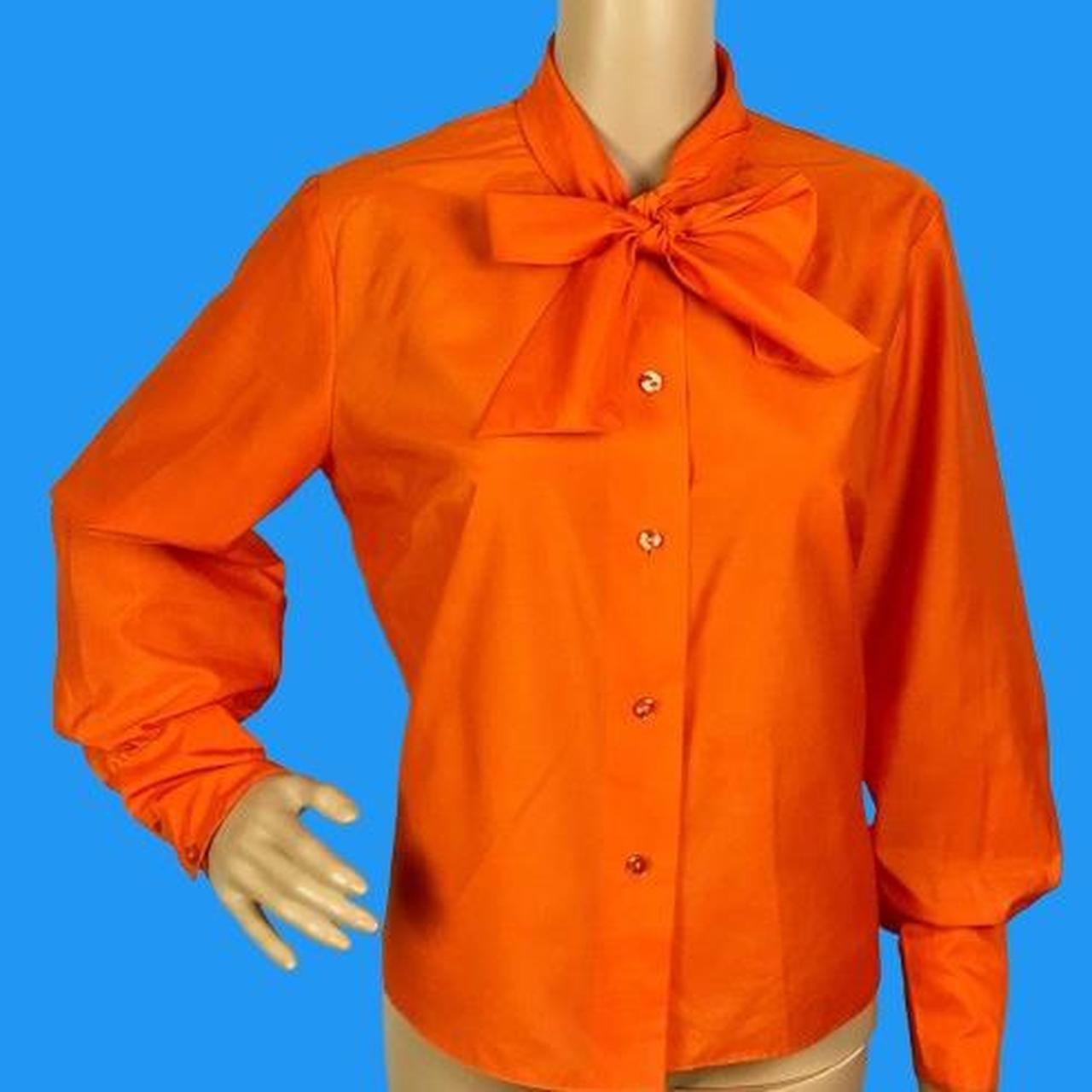 item listed by vintagestoredepop