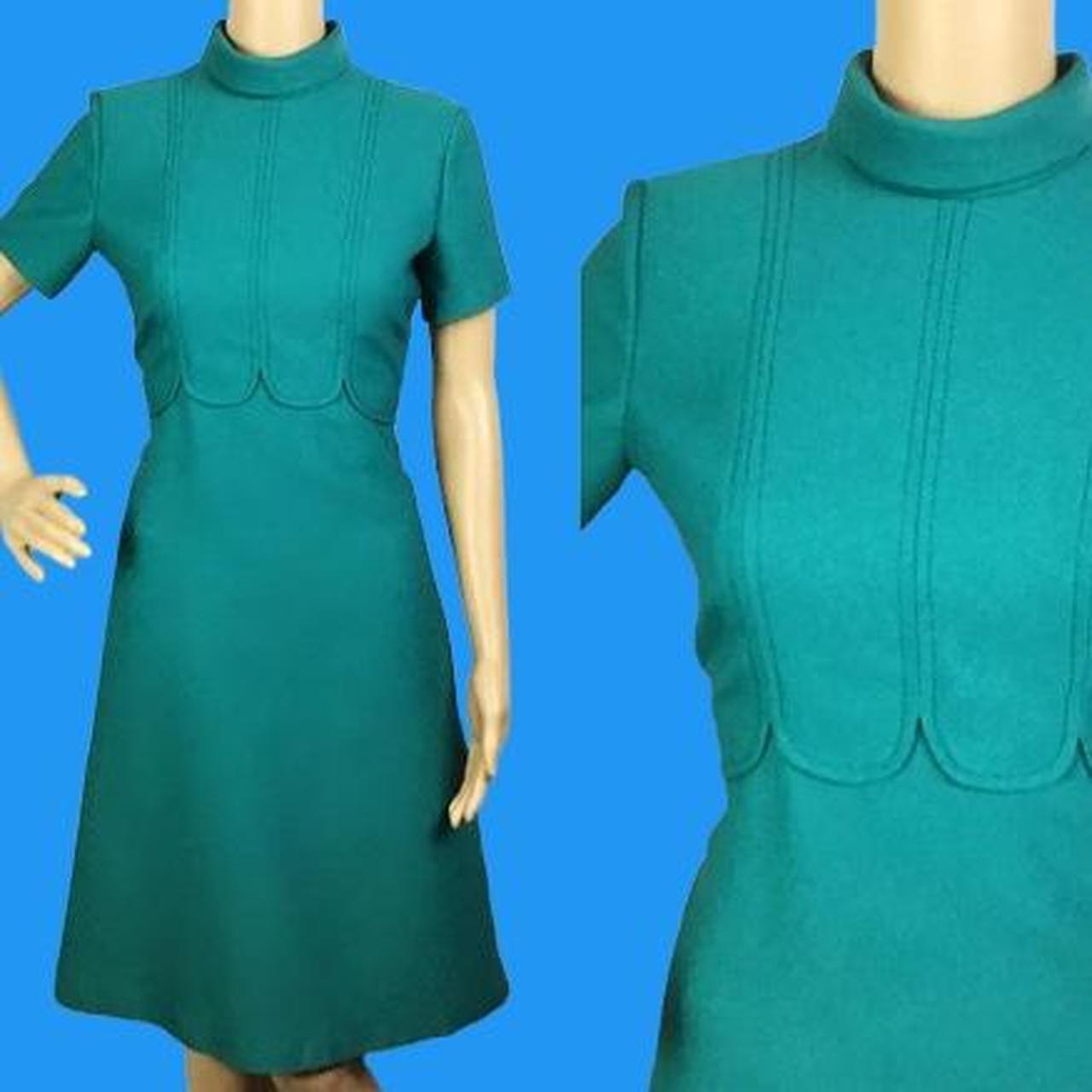 item listed by vintagestoredepop