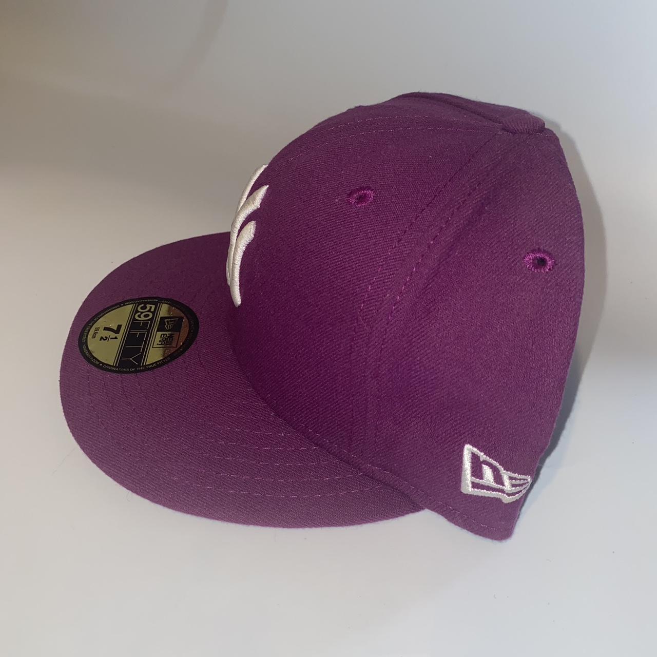 NEW ERA FITTED HAT 59FIFTY LIGHT PINK / PURPLE BRIM. - Depop