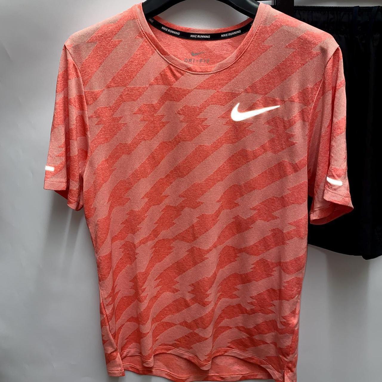 NIKE - 【Sサイズ】オレゴンプロジェクト Miler Running Tee Nike Miler 1.0 Tee 'Bright Crimson' – cherrycreps
