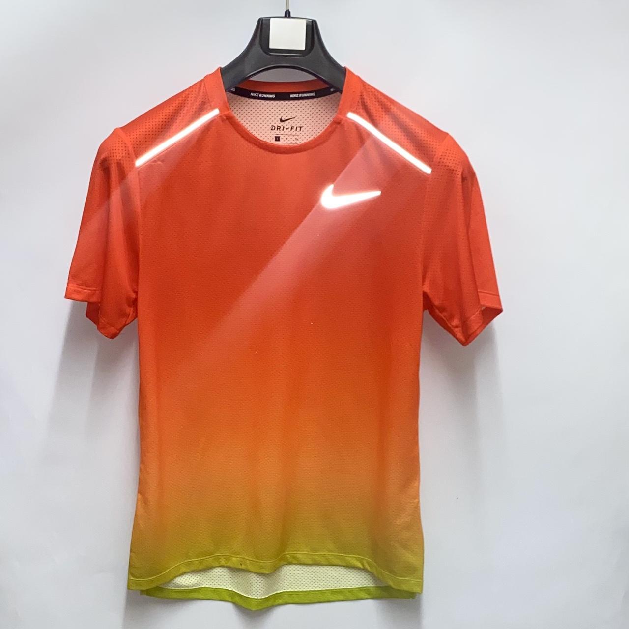 Nike Running Miler Pinwheel Dri Fit Training T Shirt