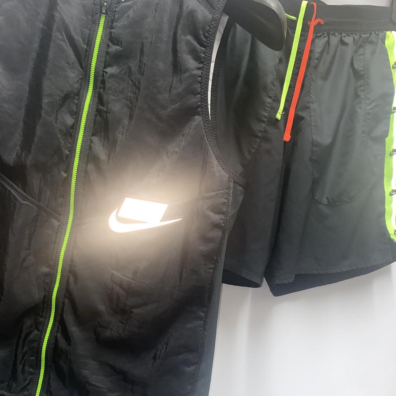 nike wild run gilet