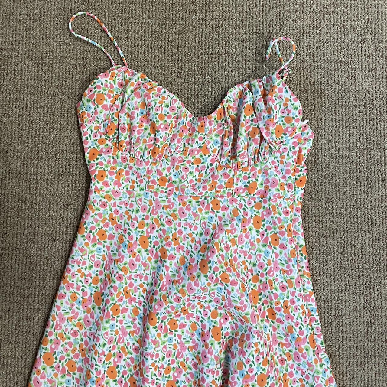 Princess Polly Floral Midi Dress super... Depop