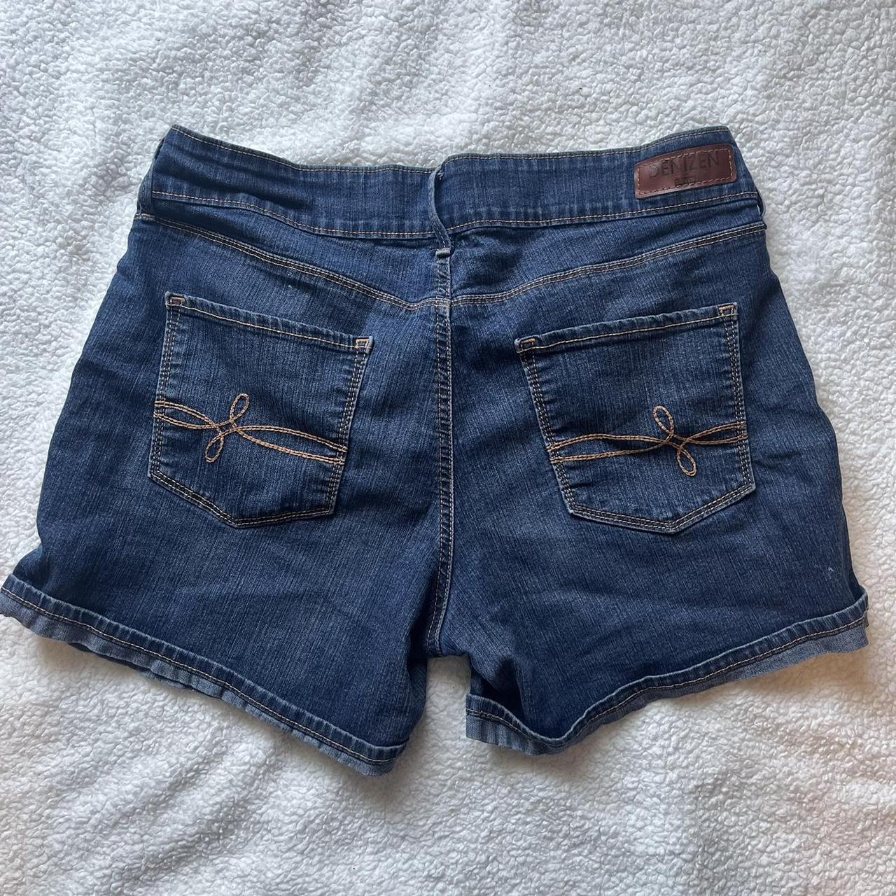 Size 12 2025 levi shorts