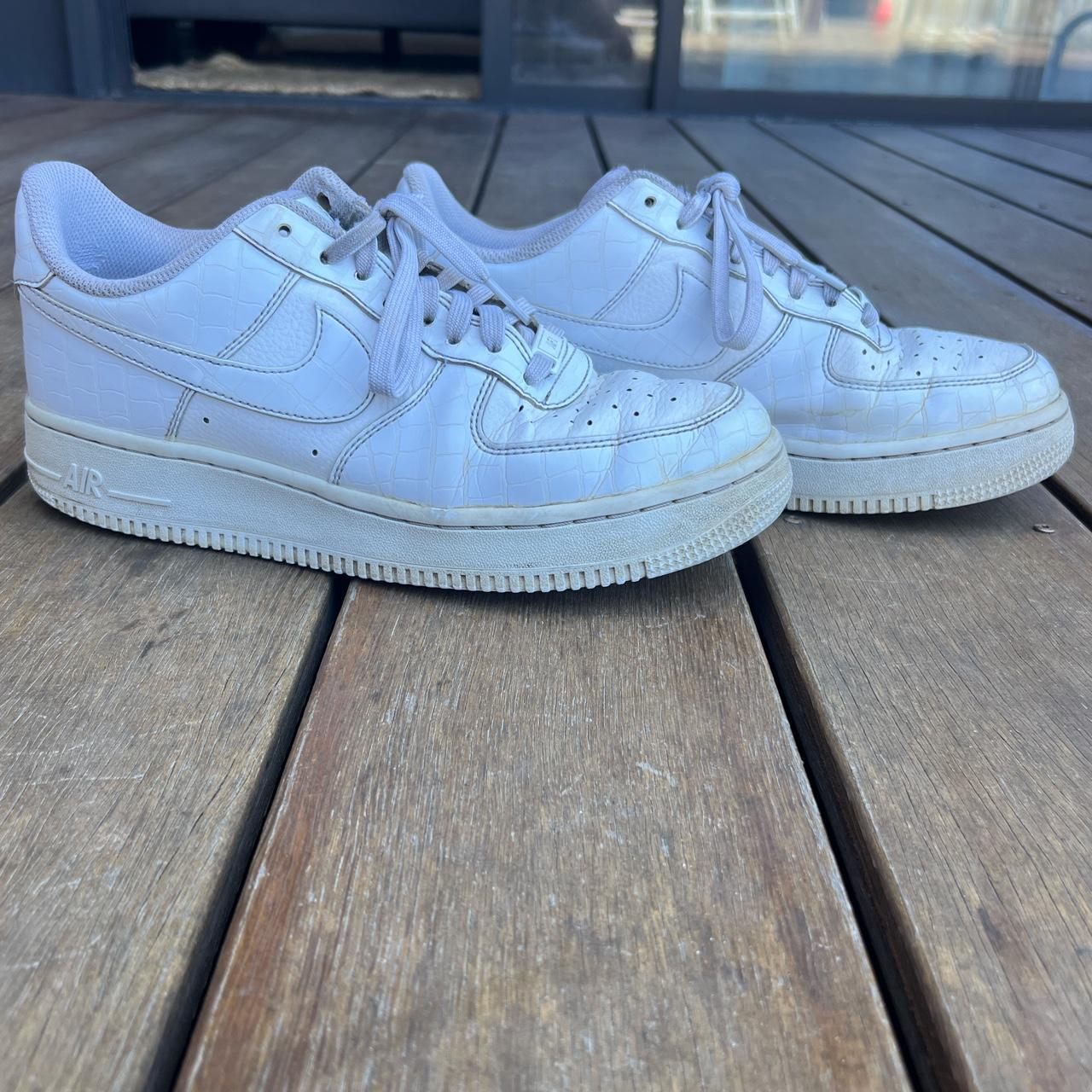 womens nike air force 1 white size 9.5