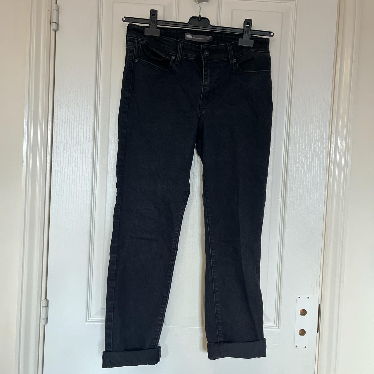 Levi's Women's Black Jeans | Depop