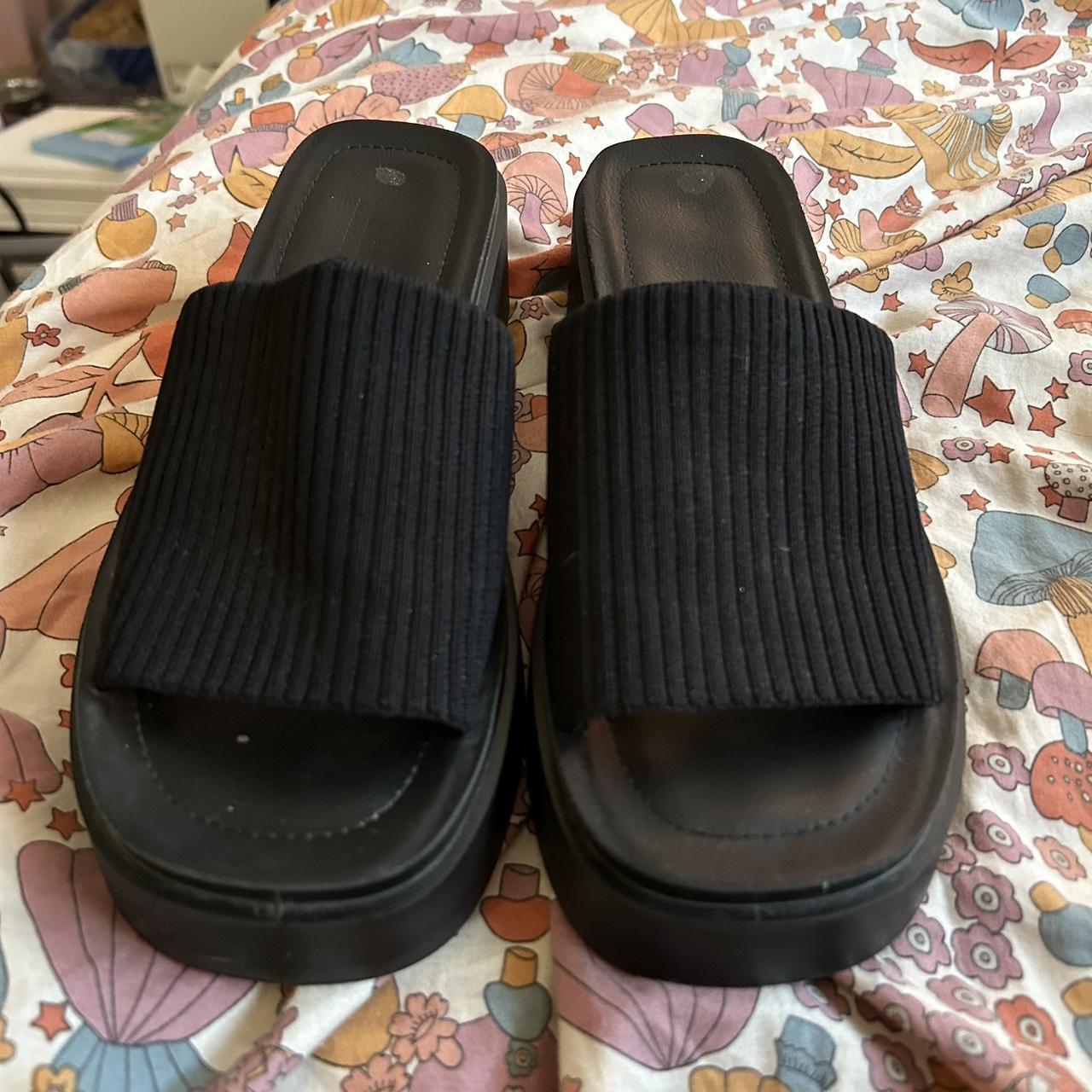 cushionaire black platform sandals size women’s 8... Depop