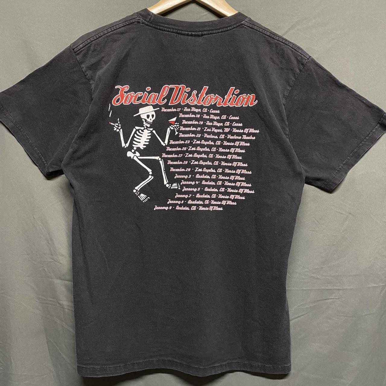 Vintage 2001 Social Distortion Trapped By The... - Depop