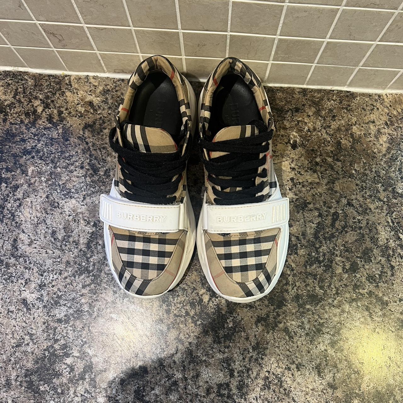 burberry trainers ladies