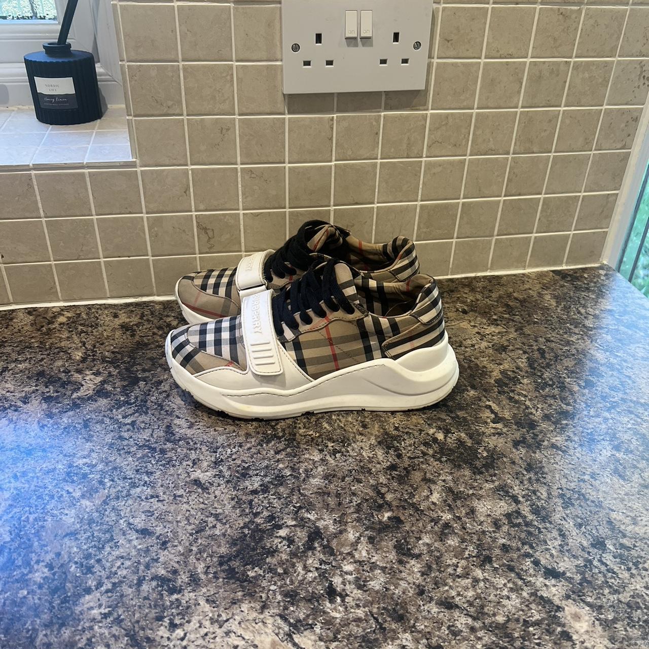 burberry trainers ladies