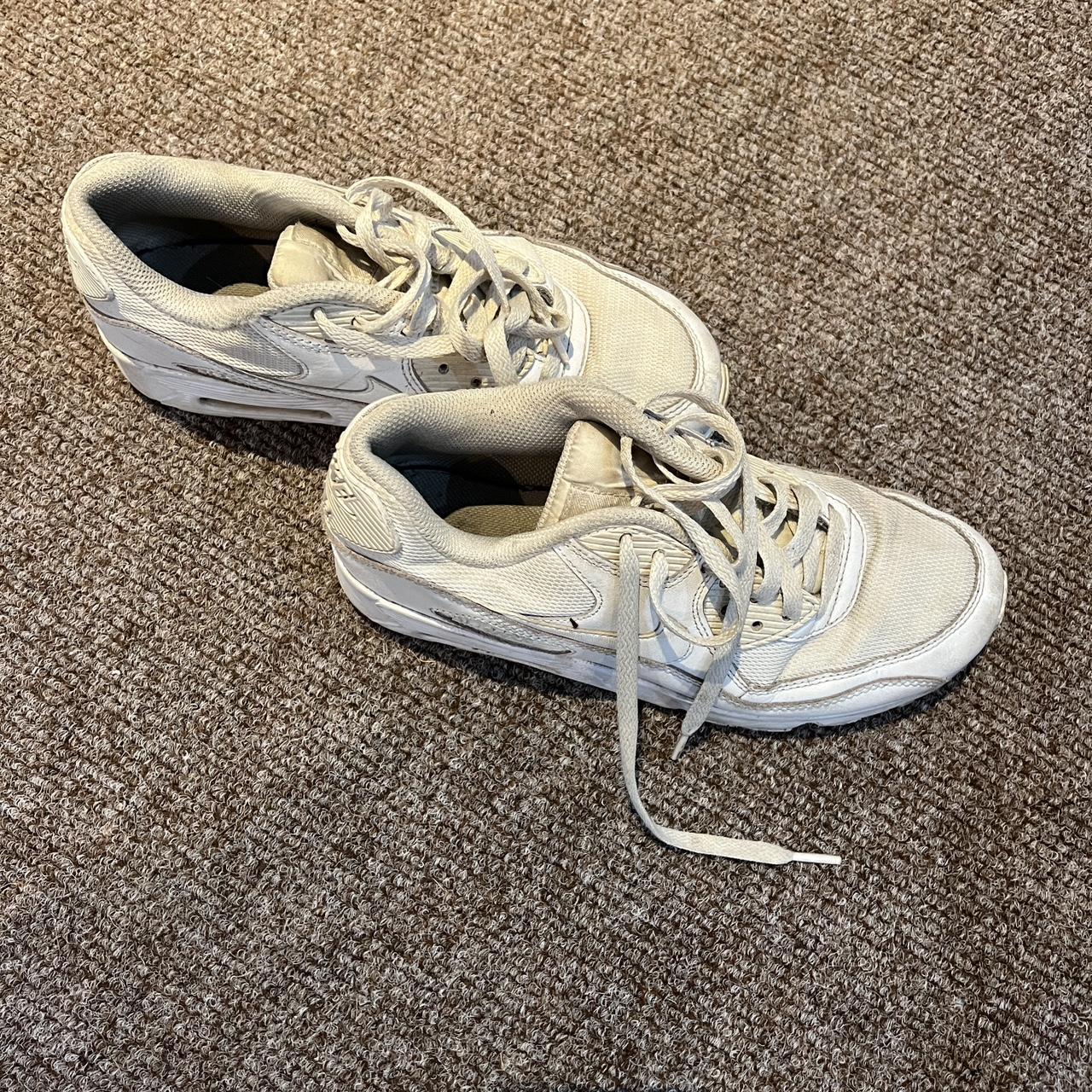 cheap white nike air max