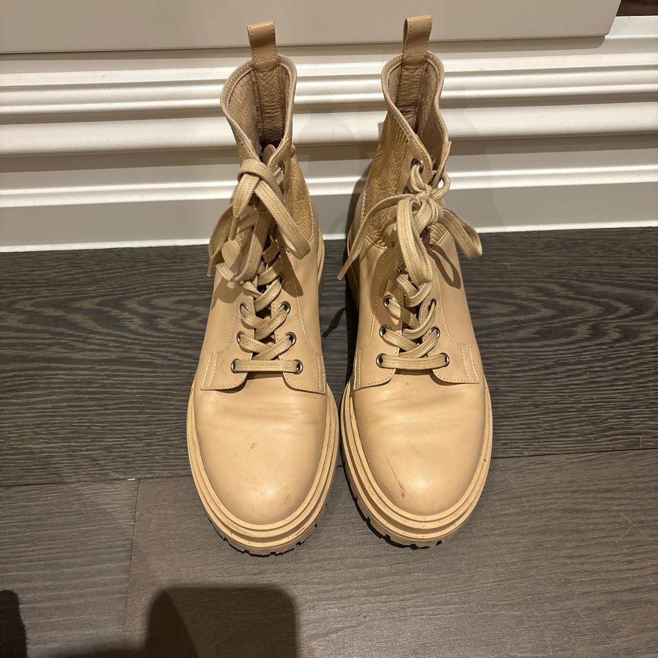 item listed by eloiseml2