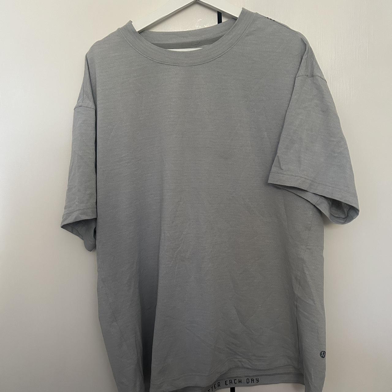 Men’s Lululemon Relaxed Fit T Shirt Grey Size XL... Depop