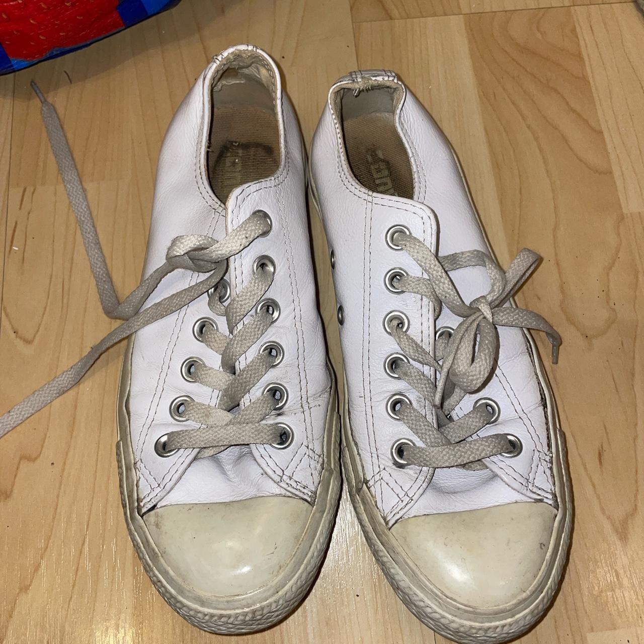 white leather converse size 4
