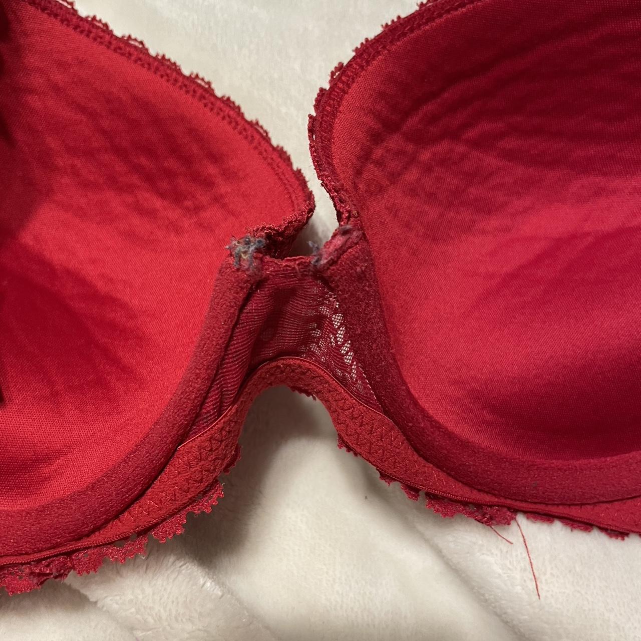 H&M Women's Red Bra Depop