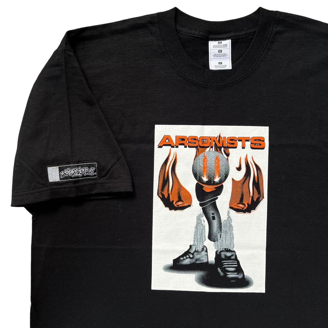 item listed by teeznthat