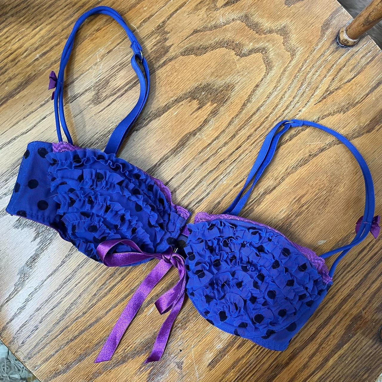 32B push-up without the padding!! Amazing yk2 - Depop