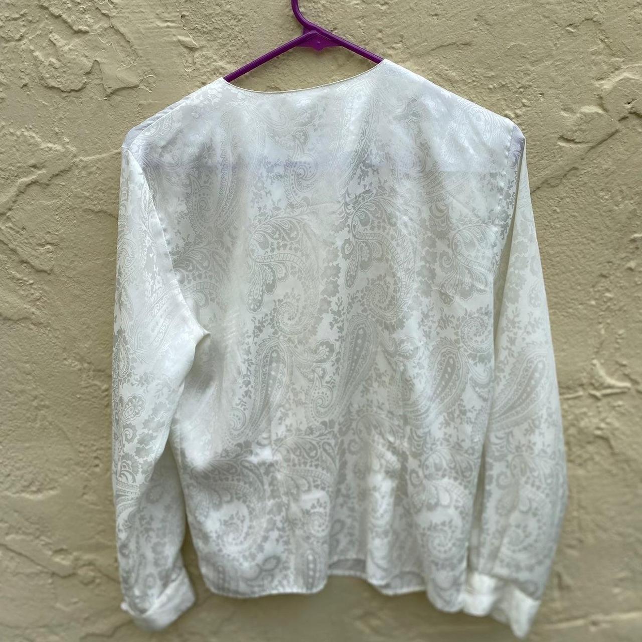 Source Unknown Women's Blouse - White - 6 – Vinta… - image 3