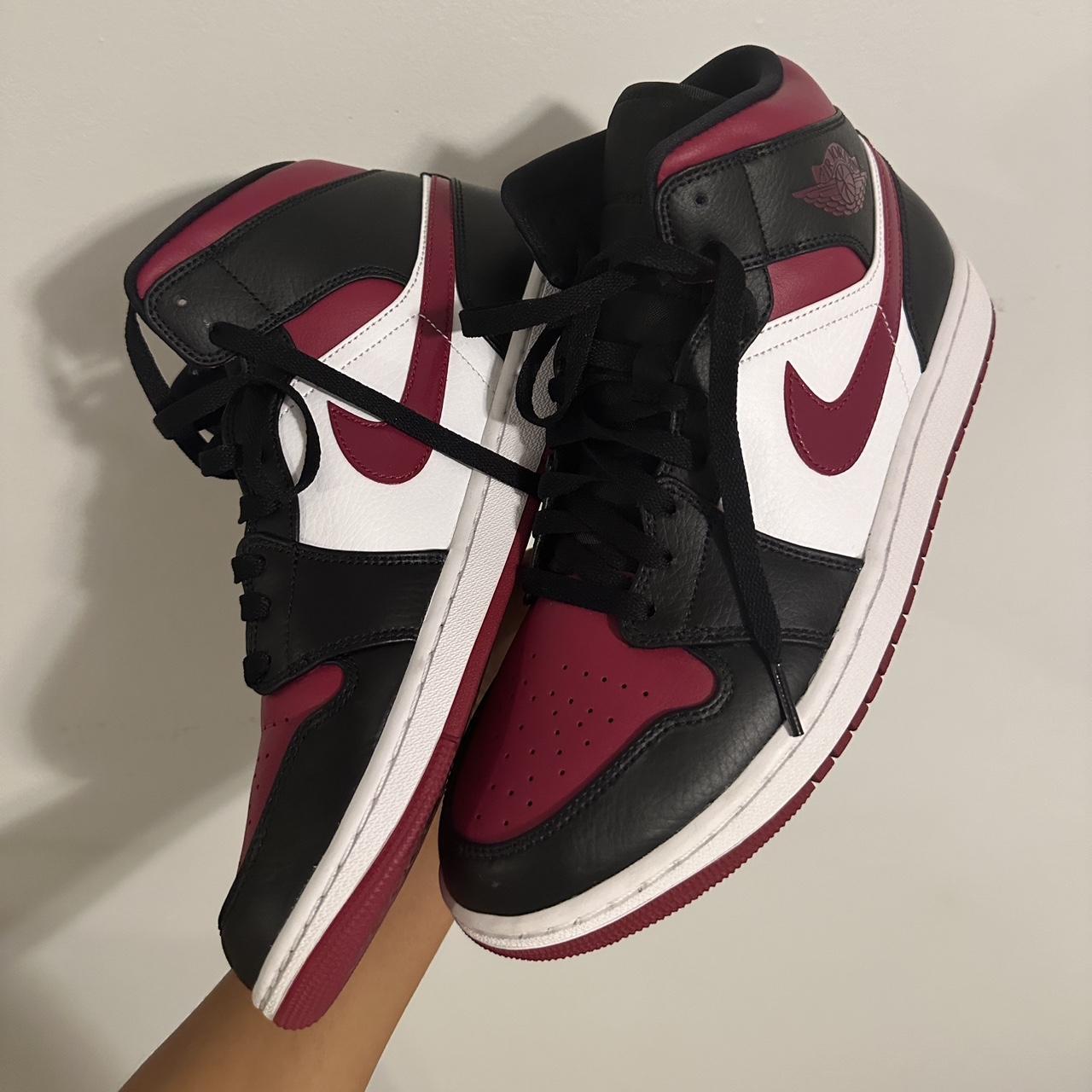black noble red white jordan 1