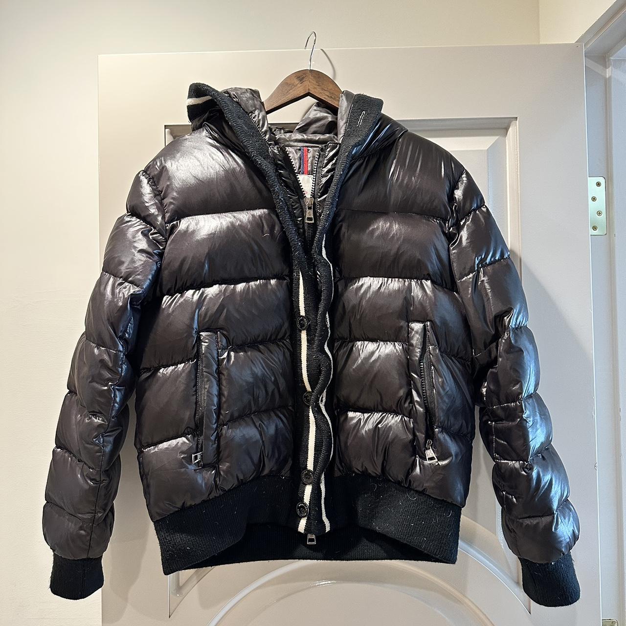 Moncler Women's Black Jacket | Depop