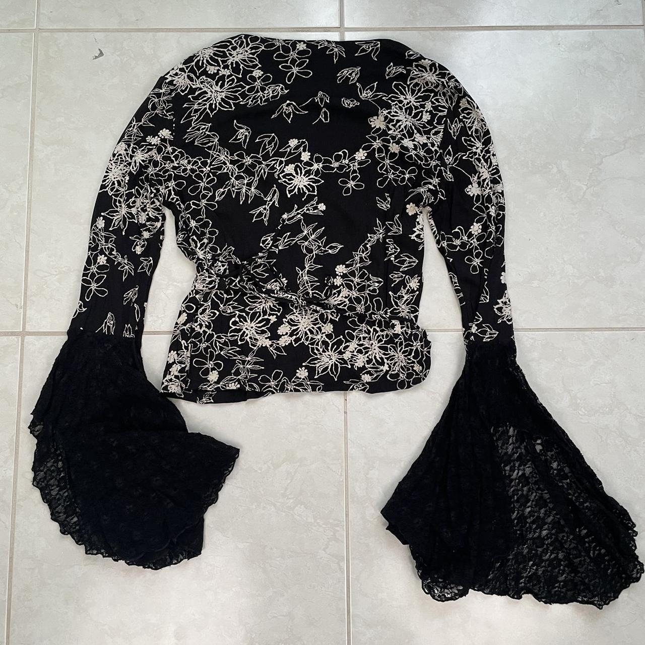 Women's Black and Cream Blouse Depop