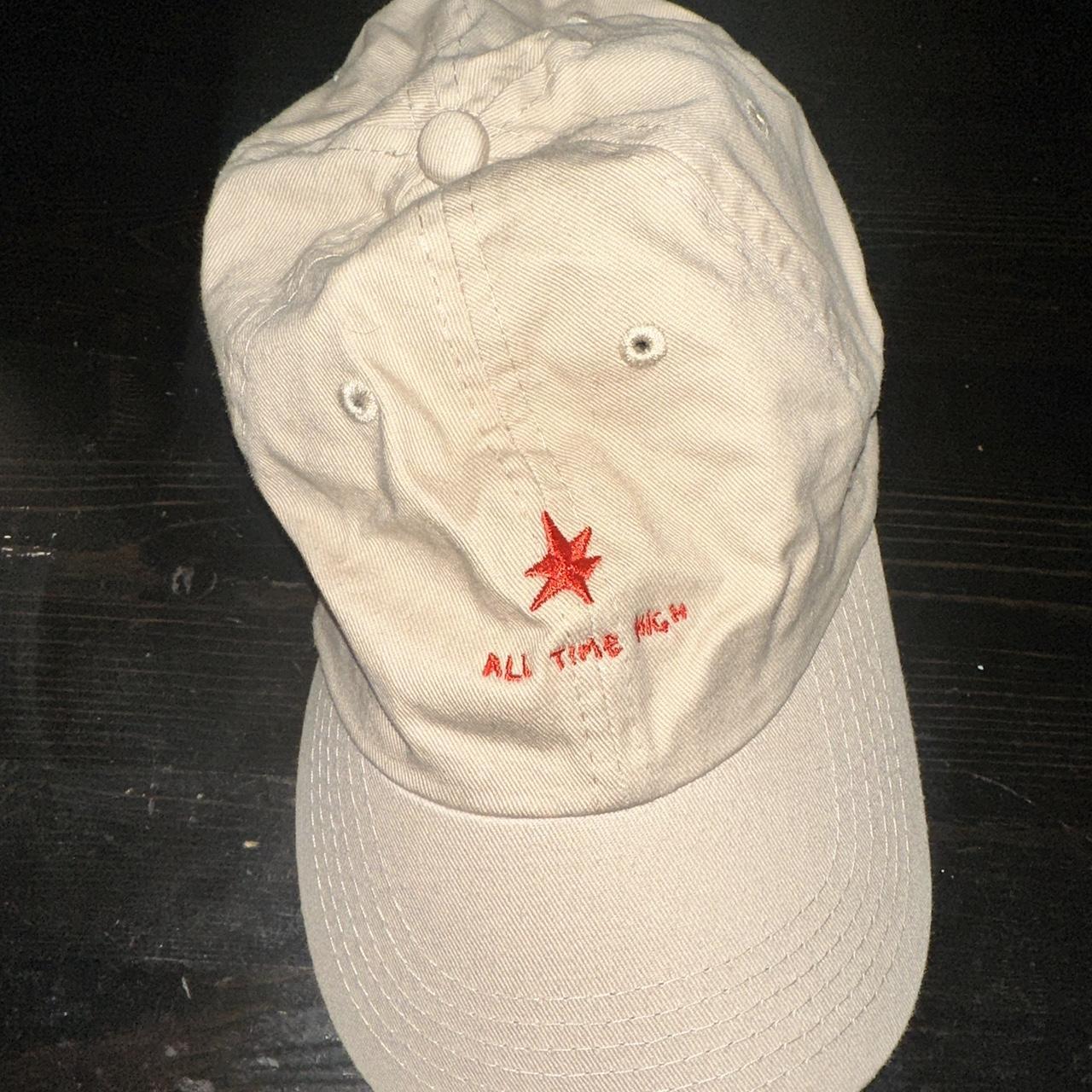 item listed by allybouchard