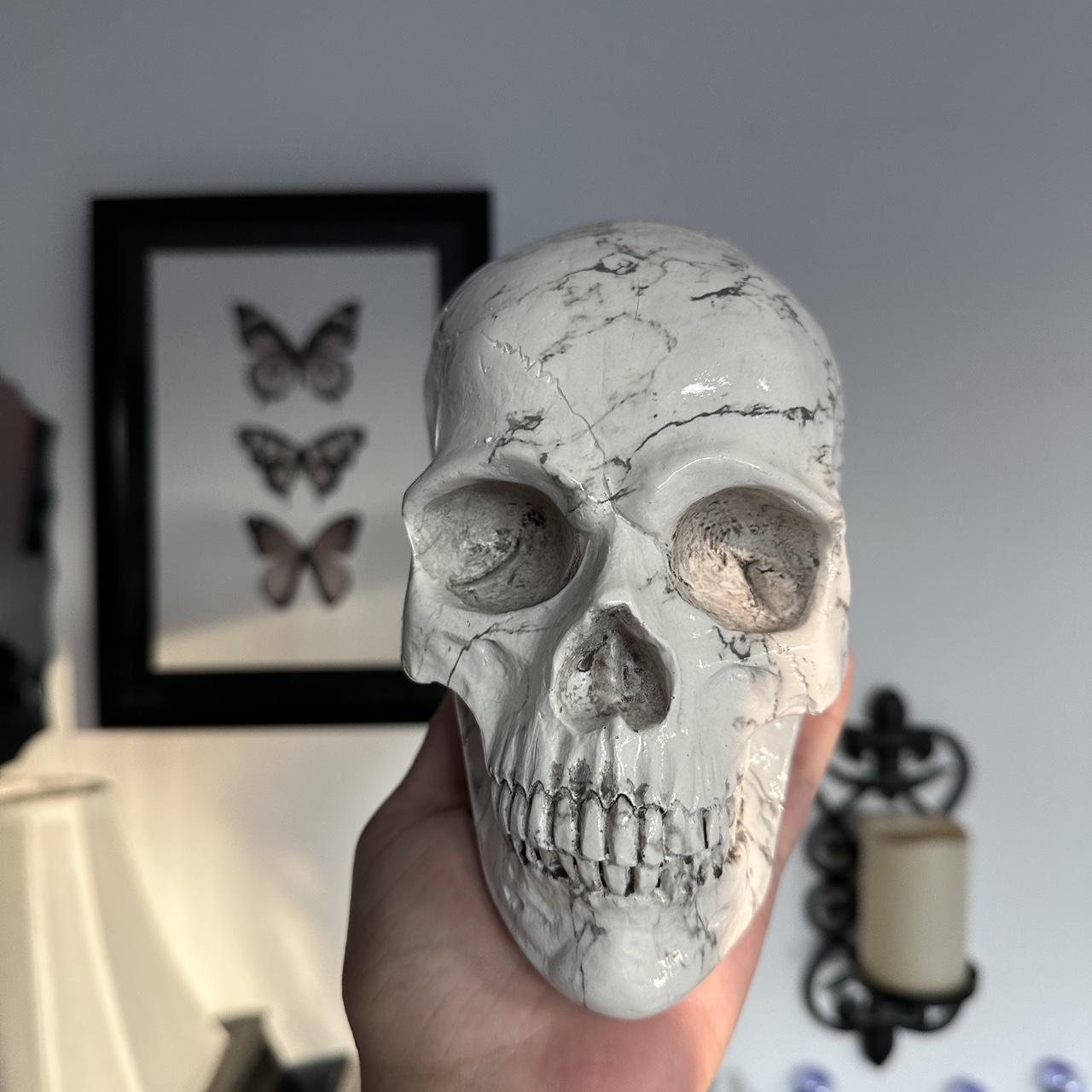 item listed by awholenewwitch