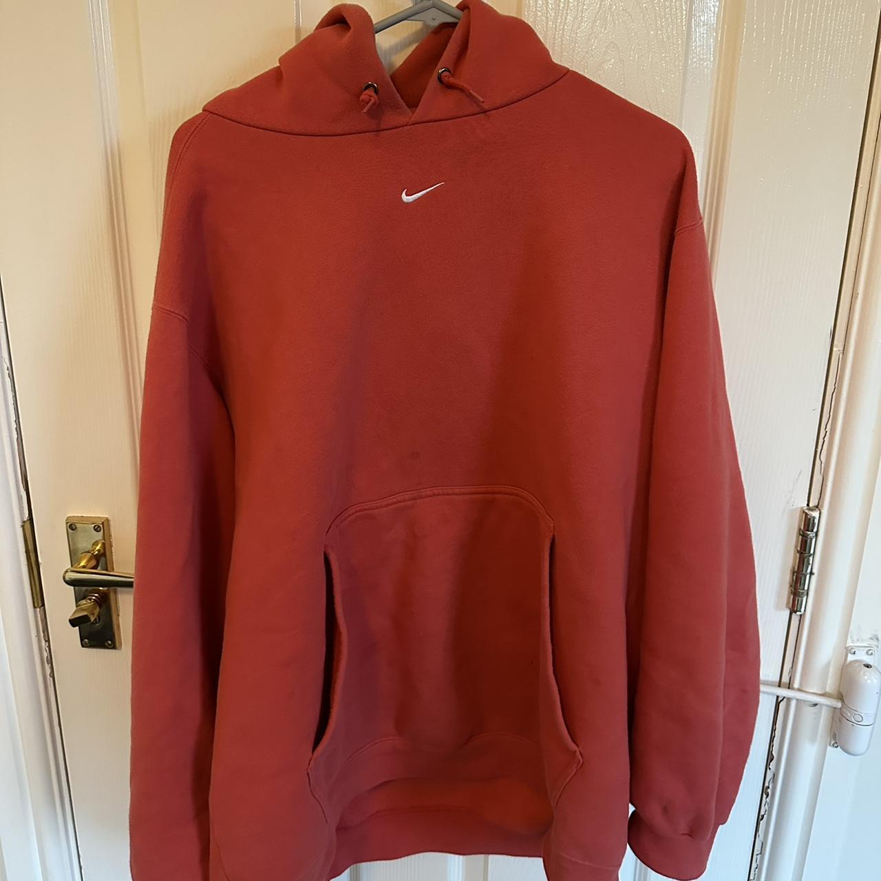 centre swoosh hoodie