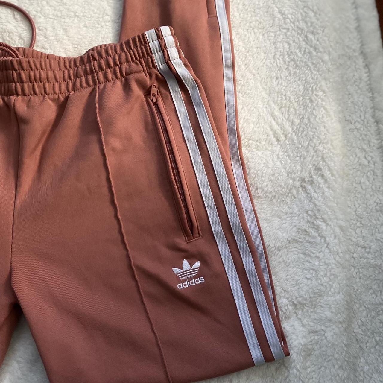 Peach on sale adidas pants