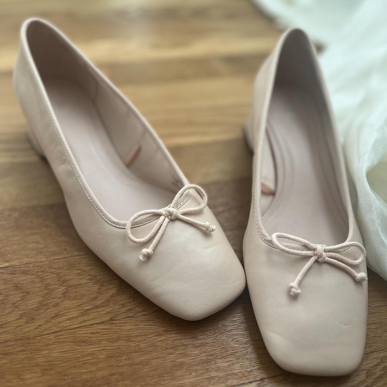 Zara Women's Pink Ballet-shoes | Depop