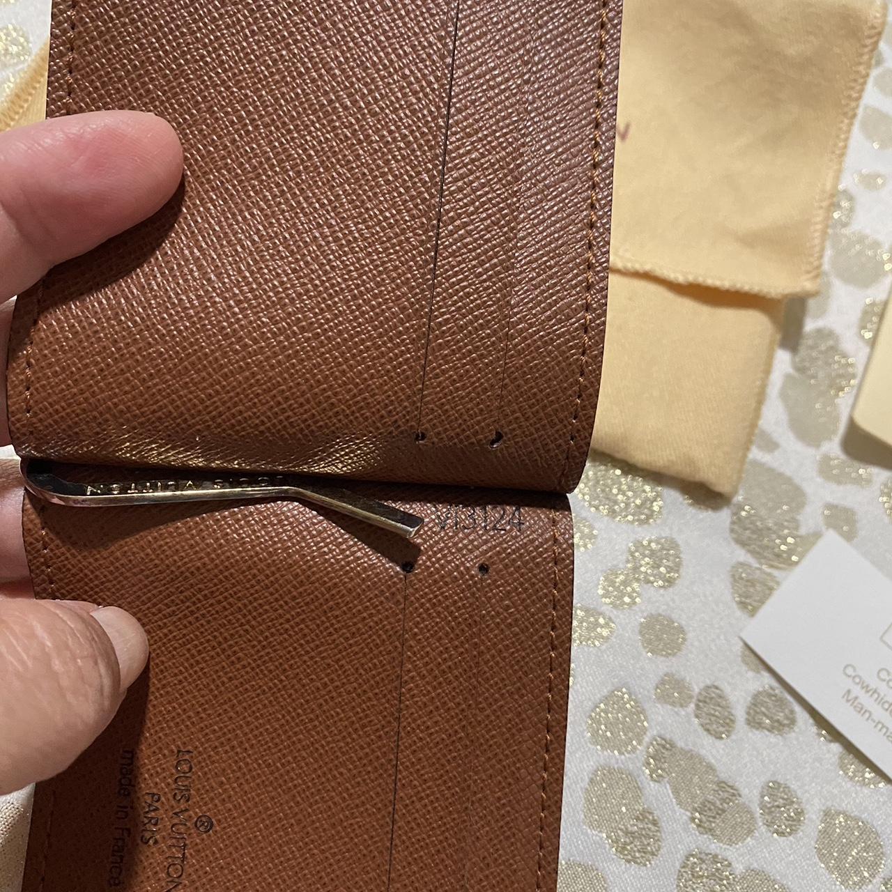 Louis Vuitton Money clip wallet with dust bag .