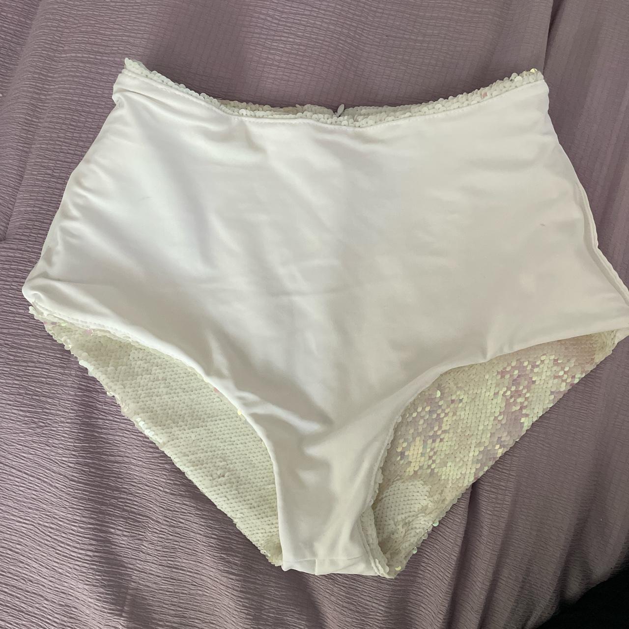 Women's White and Pink Shorts | Depop