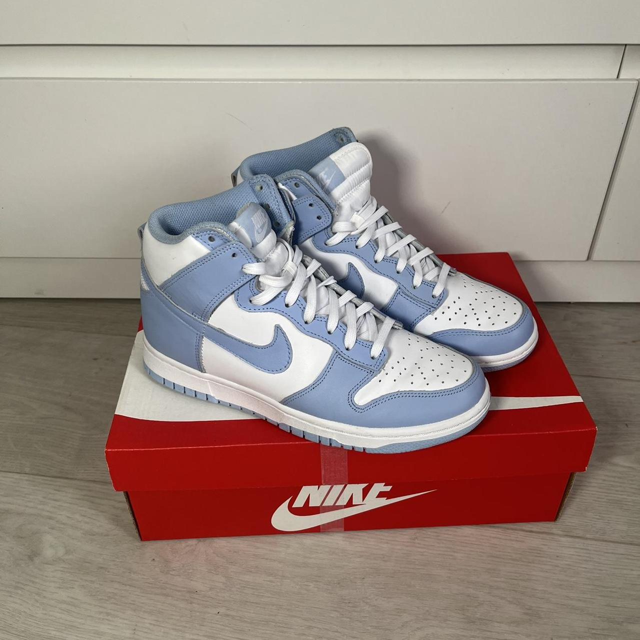 dunk high light blue