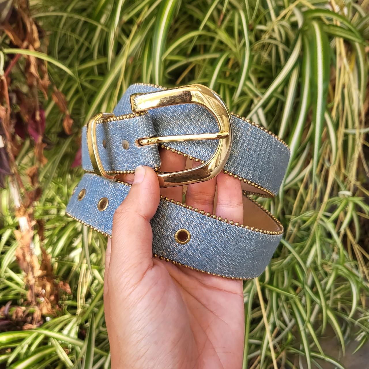 Classic Louis Vuitton Belt W Leather & Gold Buckle - Depop