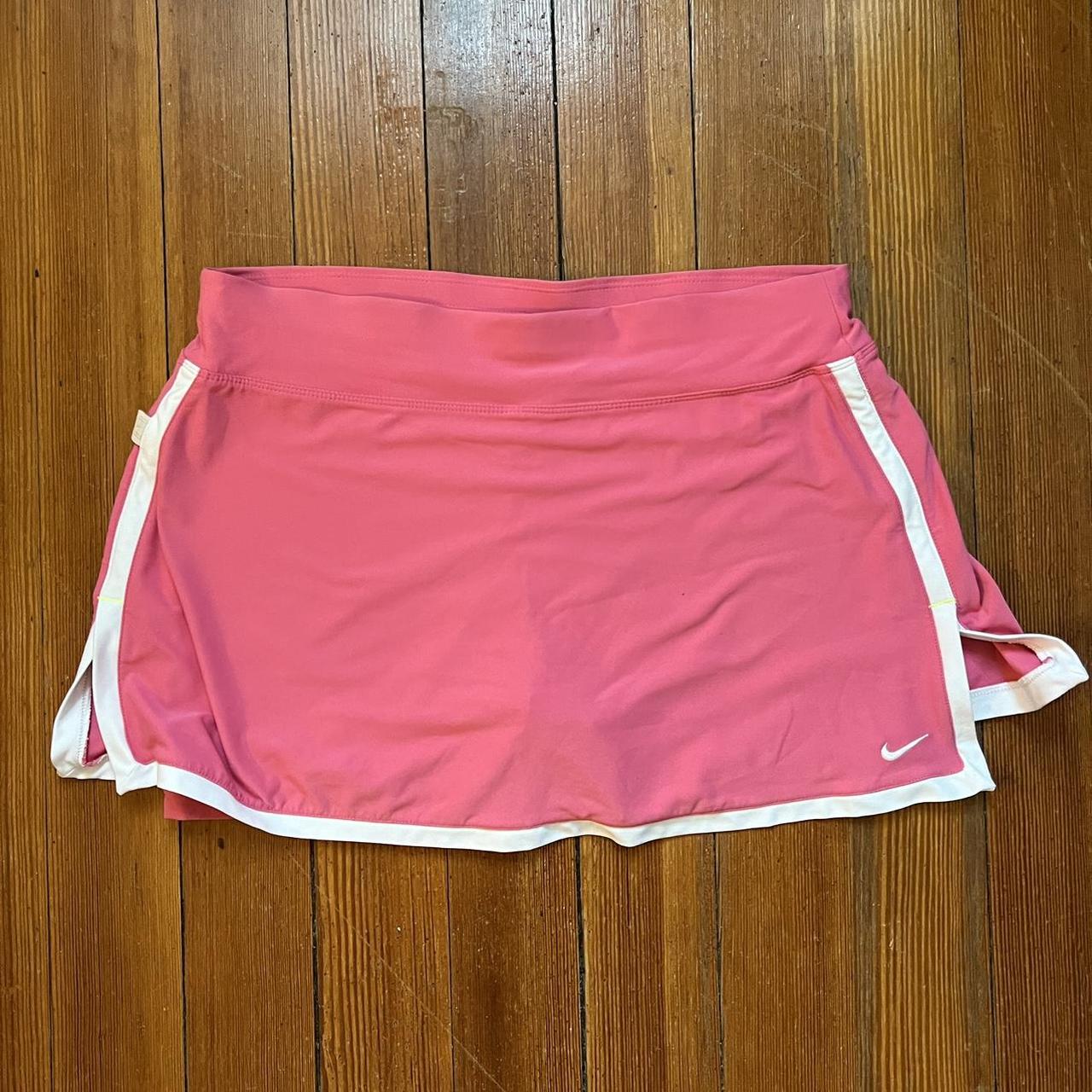 Nike Women's Skirt Depop