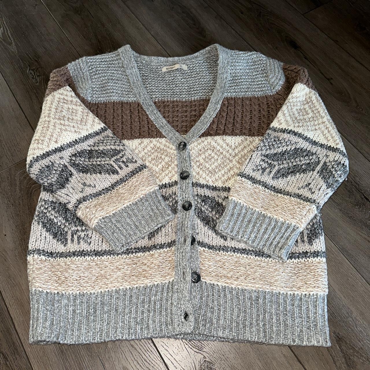 Old Navy Women's Cardigan | Depop